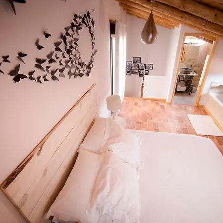 El Zaguan Дом отдыха Альбаррасин