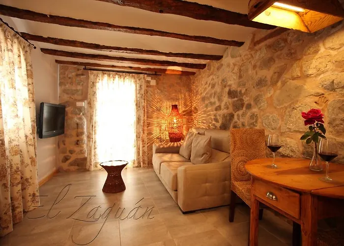 El Zaguán Casa de Férias *